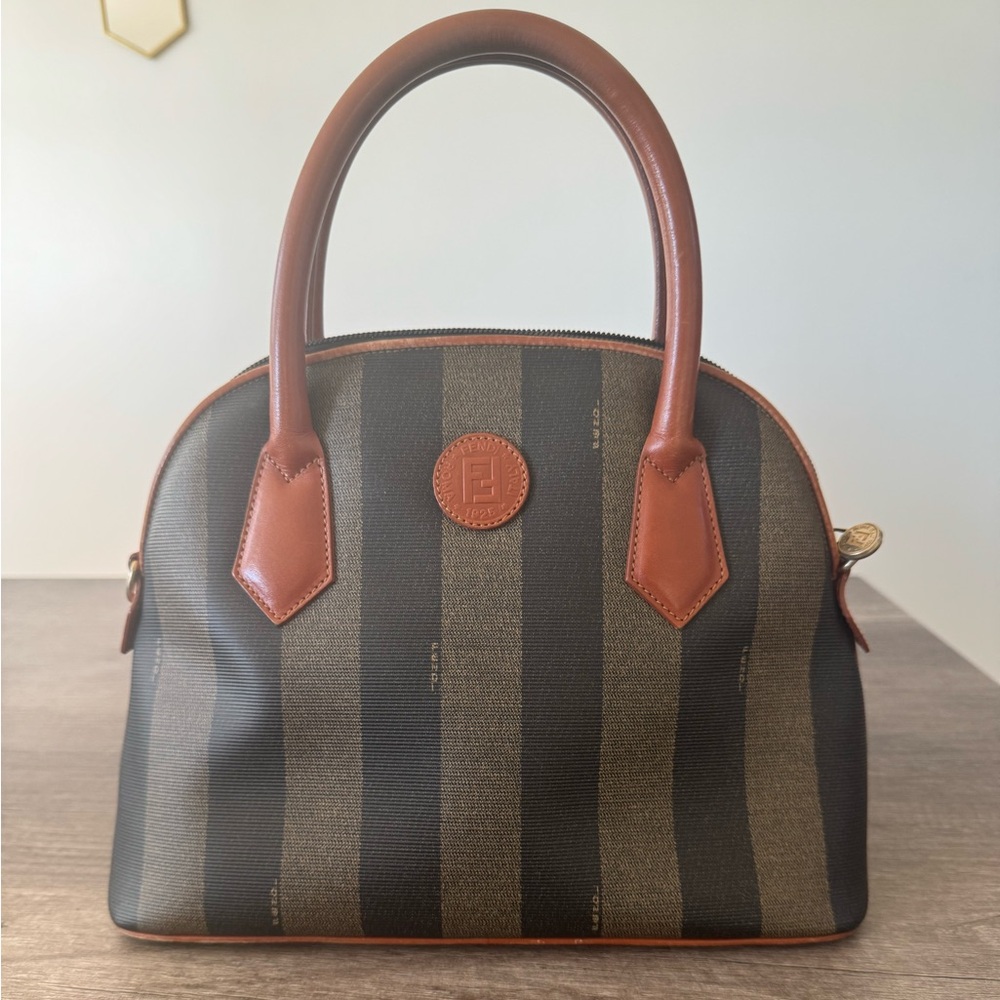 Fendi ✨Vintage Dome Satchel Bag
